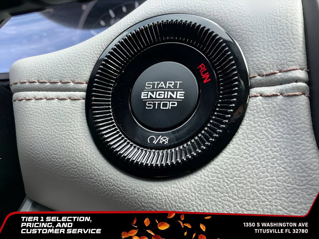 Used 2025 Jeep Compass Limited AWD/4WD image 26