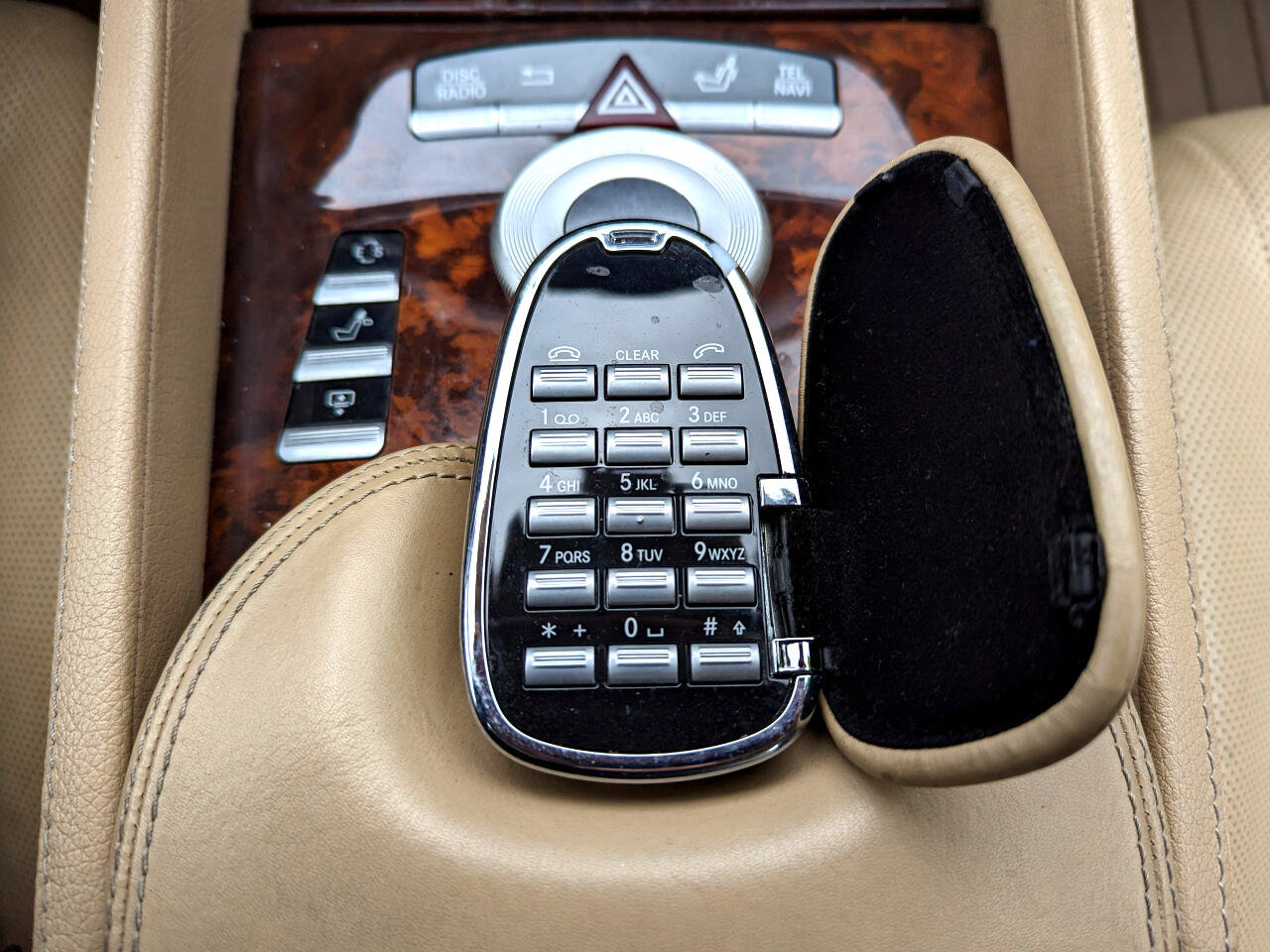 Used 2013 Mercedes-Benz CL 550 4MATIC image 29