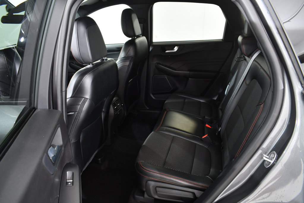 Used 2024 Ford Escape ST-Line w/ Tech Pack #1 AWD/4WD image 16