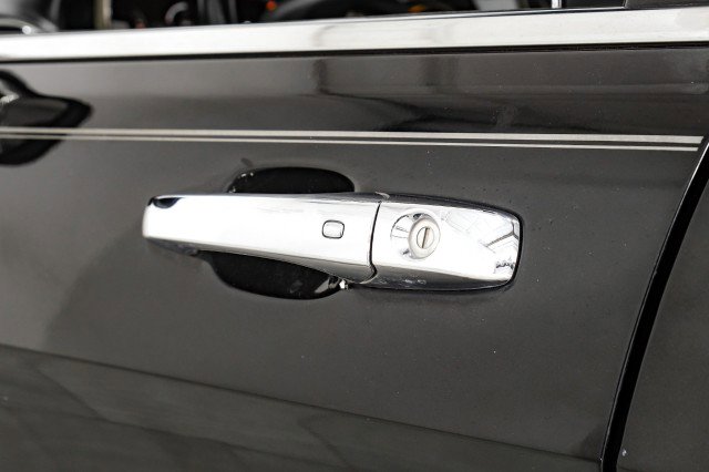 Used 2014 Jeep Grand Cherokee Limited image 37