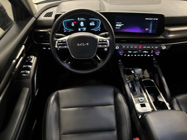 Used 2025 Kia Telluride S FWD image 12