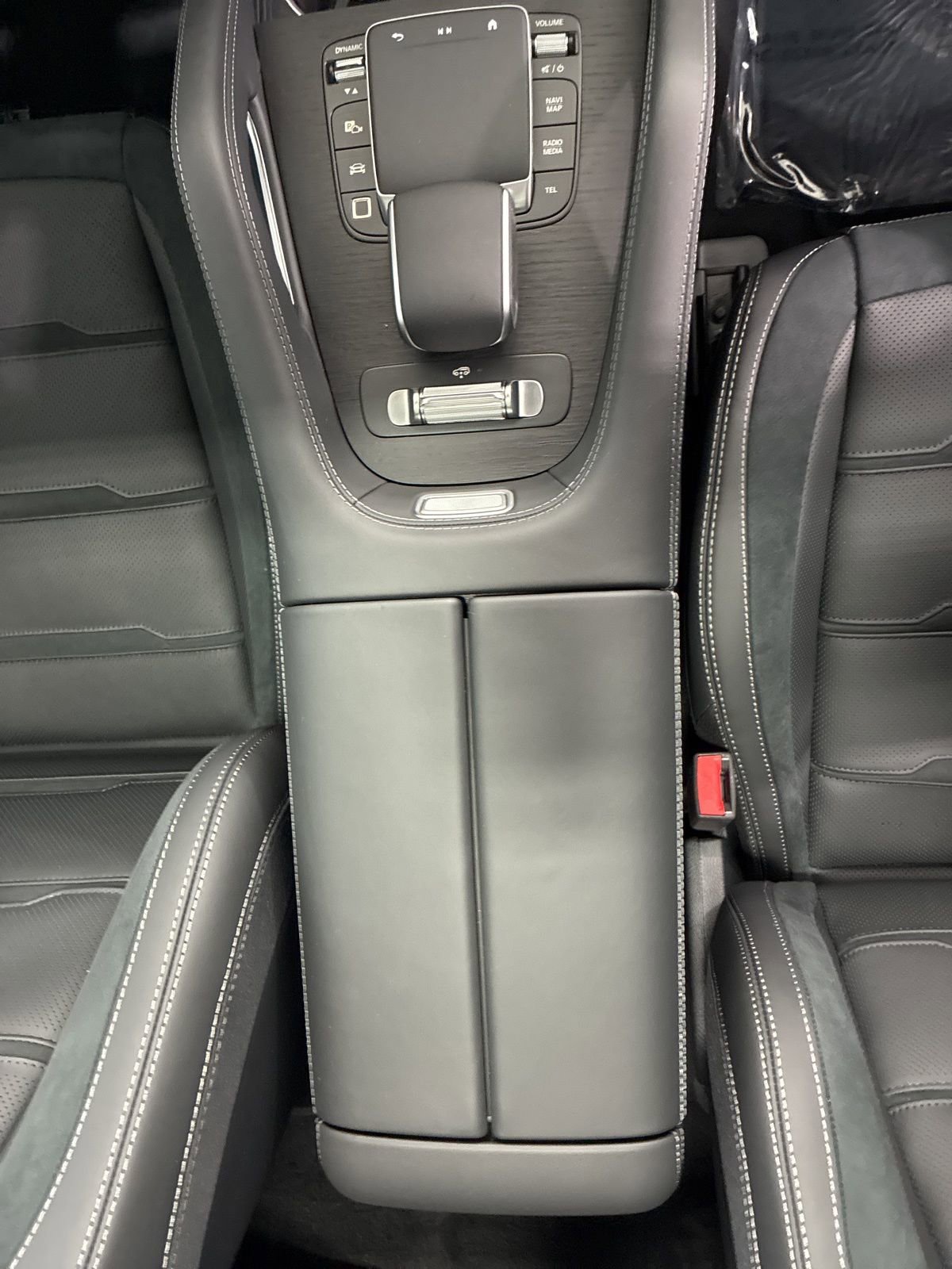 New 2026 Mercedes-Benz GLE 53 AMG 4MATIC Coupe image 11