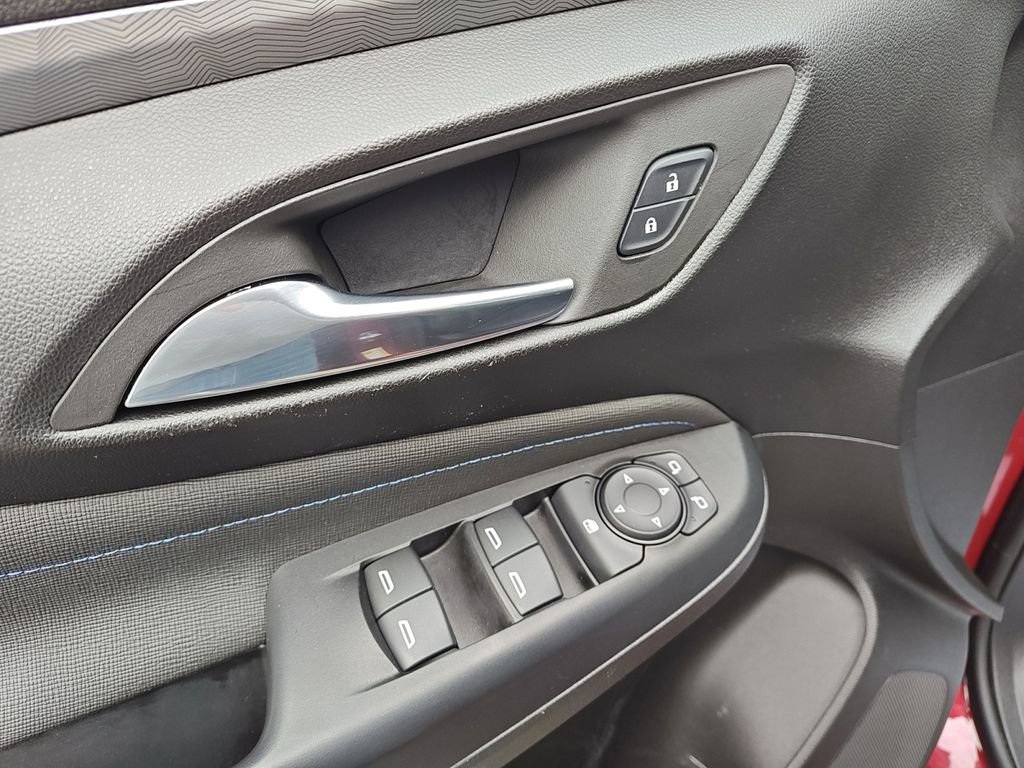 Used 2024 Buick Envista Sport Touring w/ Convenience I Package image 17