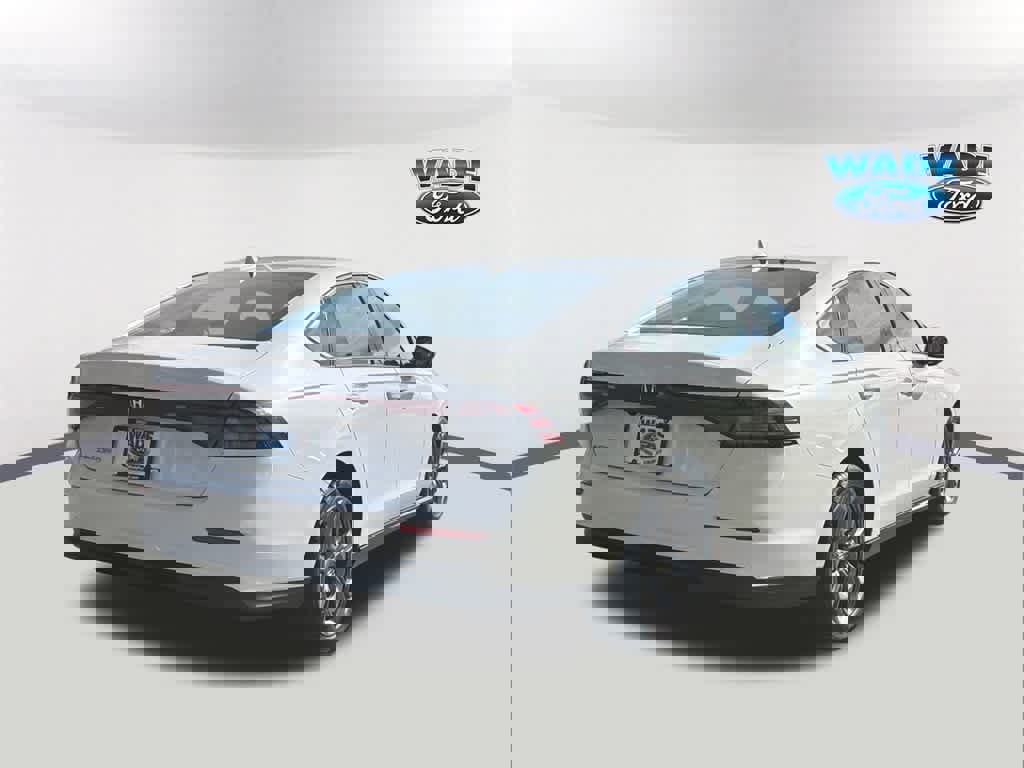 Used 2024 Honda Accord EX image 5