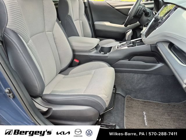 Used 2024 Subaru Outback Premium AWD/4WD image 26