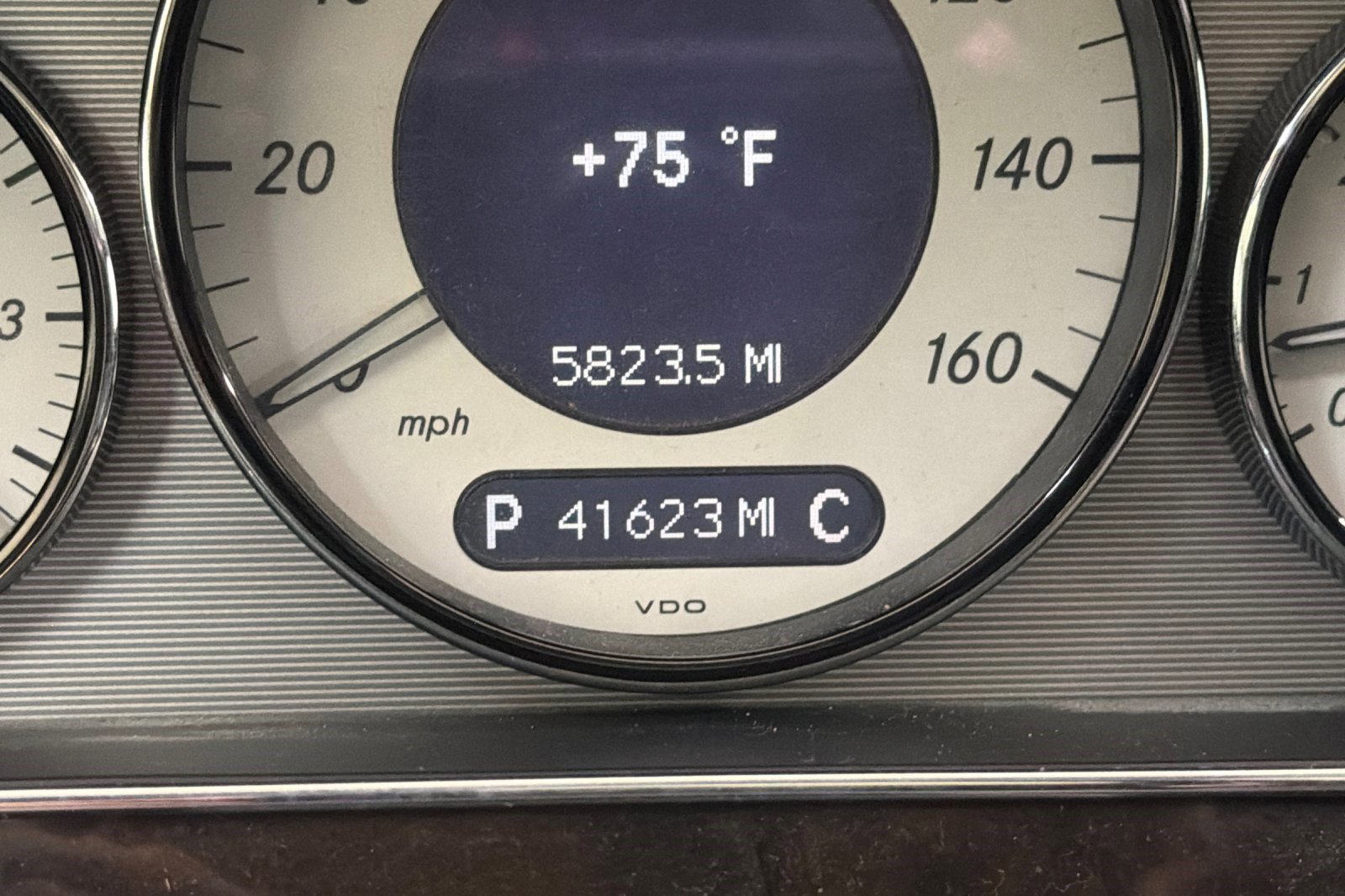 Used 2009 Mercedes-Benz CLS 550 image 19