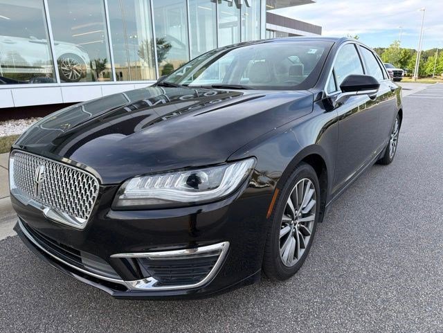 Used 2018 Lincoln MKZ Premiere FWD image 9
