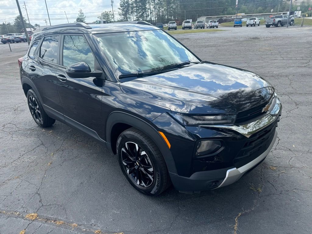 Certified 2021 Chevrolet TrailBlazer LT w/ Premium Seating Package image 11