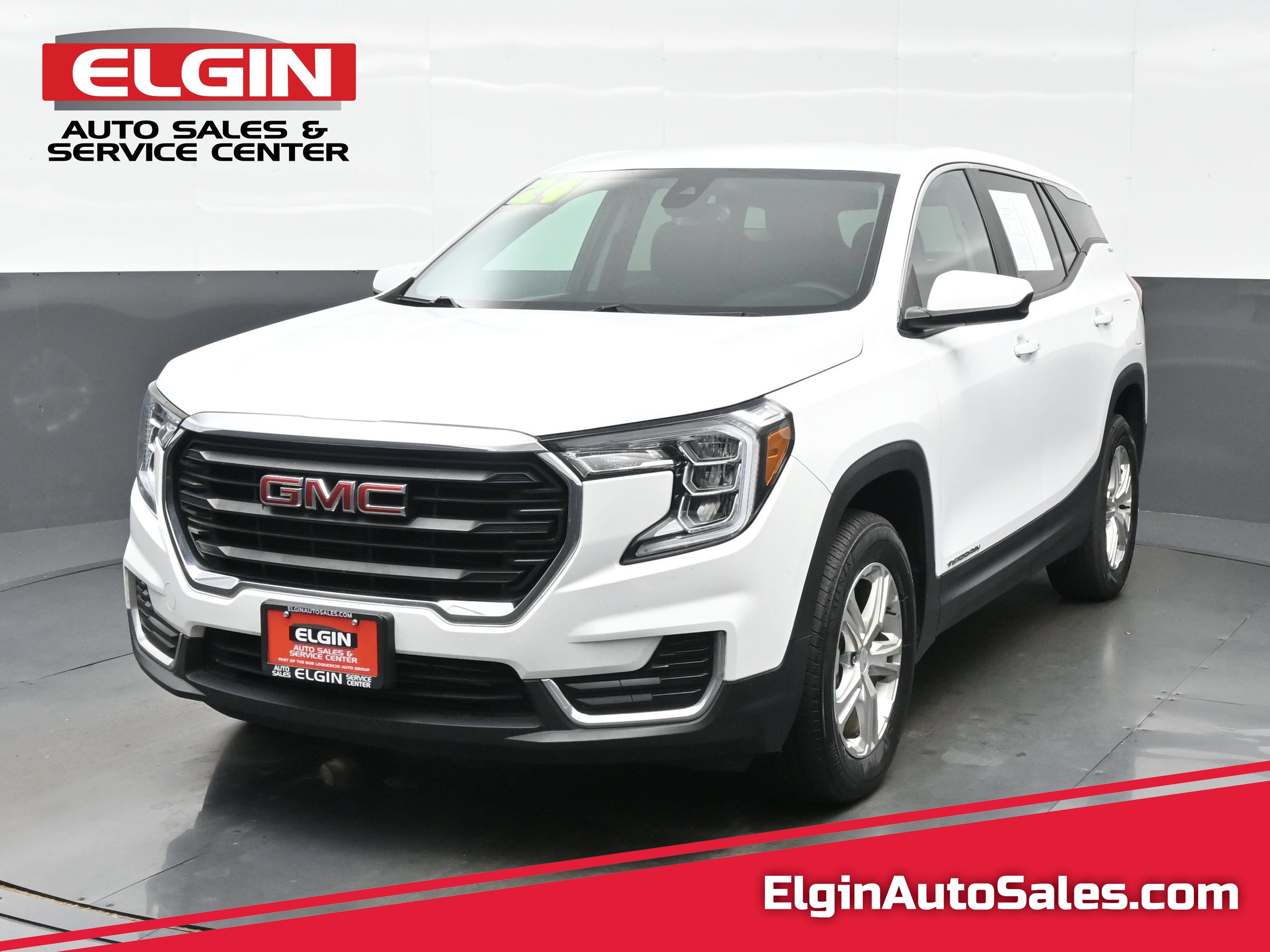 Used 2024 GMC Terrain SLE AWD/4WD image 1