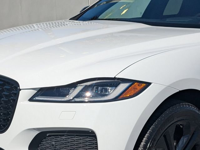 New 2026 Jaguar F-PACE R-Dynamic S image 9