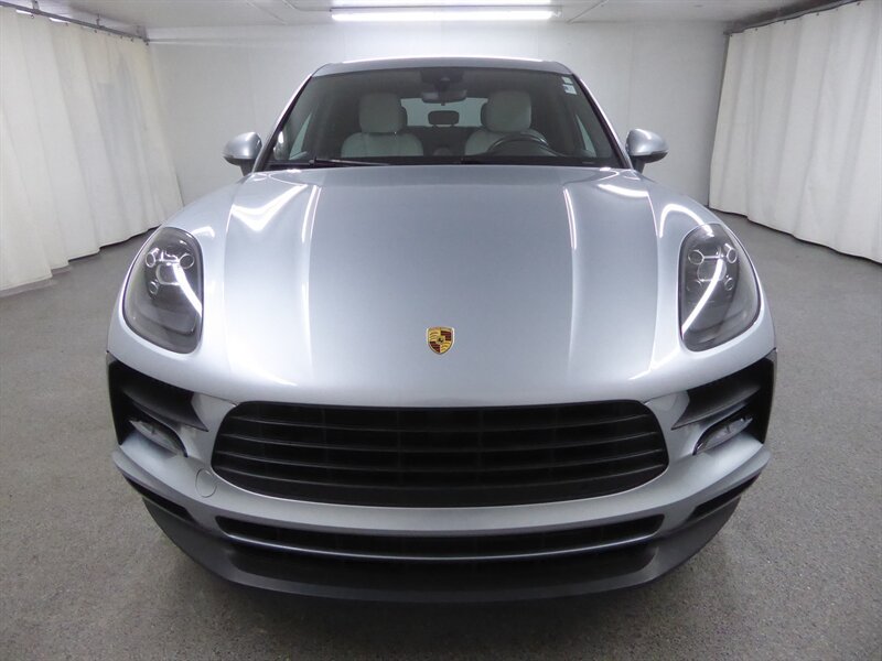 Used 2021 Porsche Macan S AWD/4WD image 2