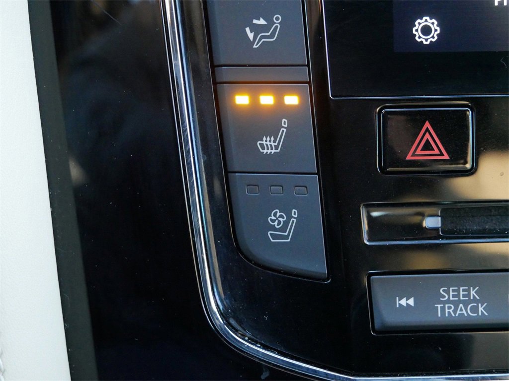 Used 2021 INFINITI QX80 Sensory w/ Cargo Package image 22