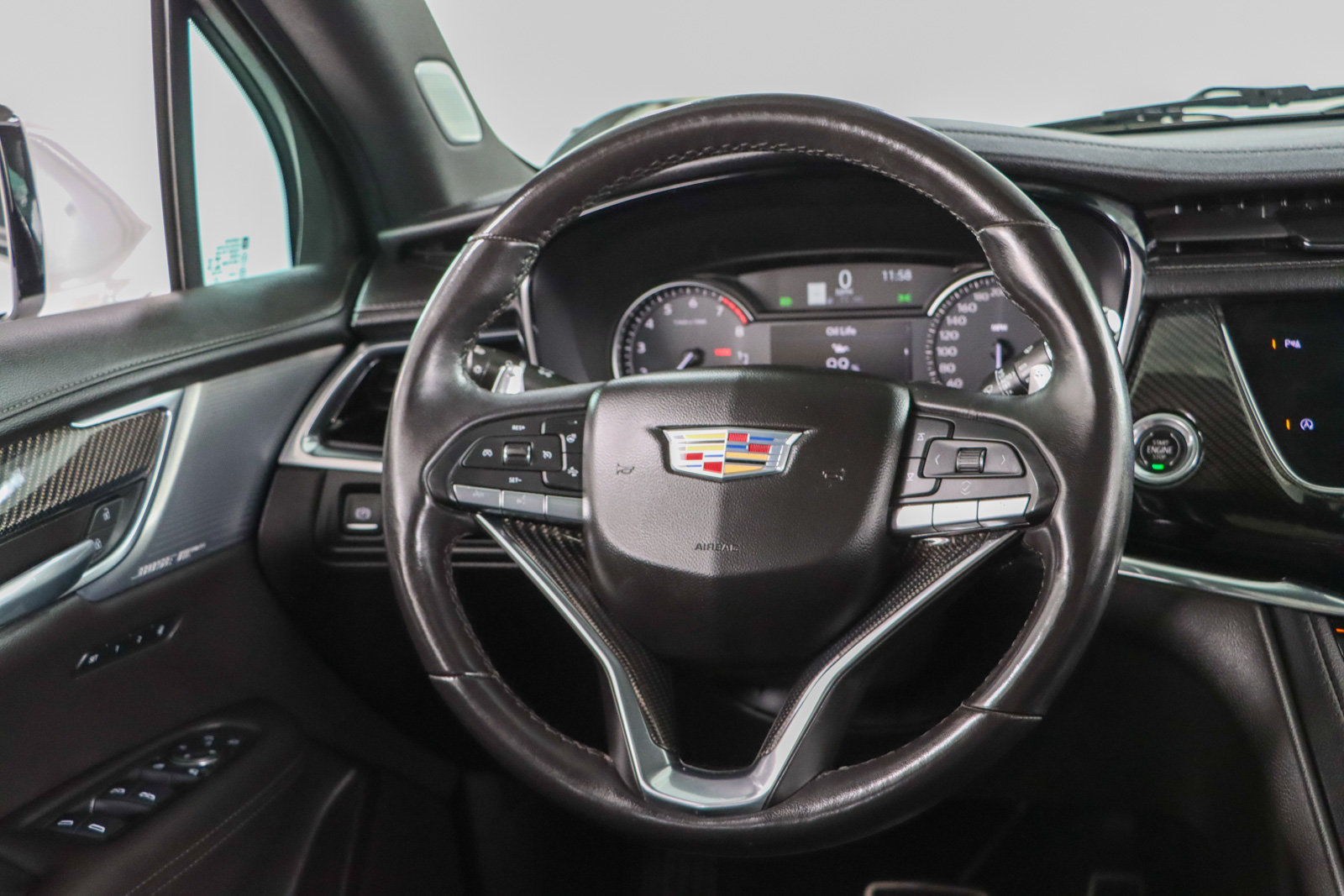 Used 2023 Cadillac XT6 Sport AWD/4WD image 12