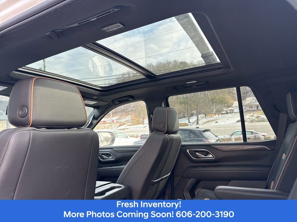 Used 2023 GMC Yukon AT4 w/ LPO, Floor Liner Package AWD/4WD image 9