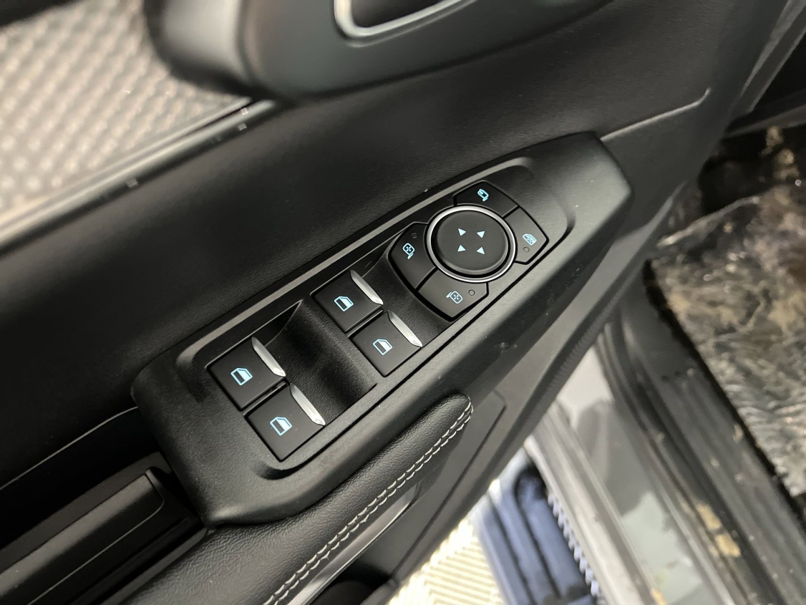 New 2026 Ford Ranger Lariat w/ FX4 Off-Road Package image 15