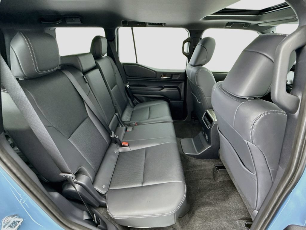 Used 2027 Toyota Land Cruiser AWD/4WD image 21