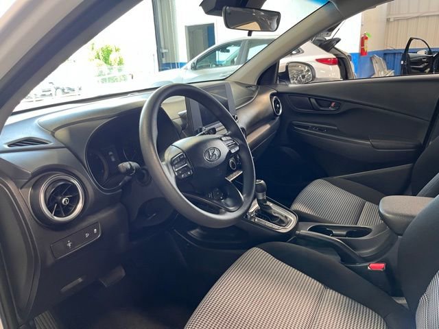 Used 2023 Hyundai Kona SE FWD image 22