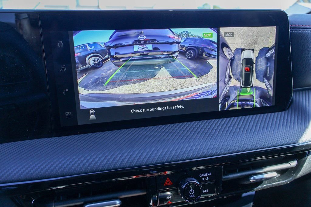 New 2026 Nissan Kicks SR image 4