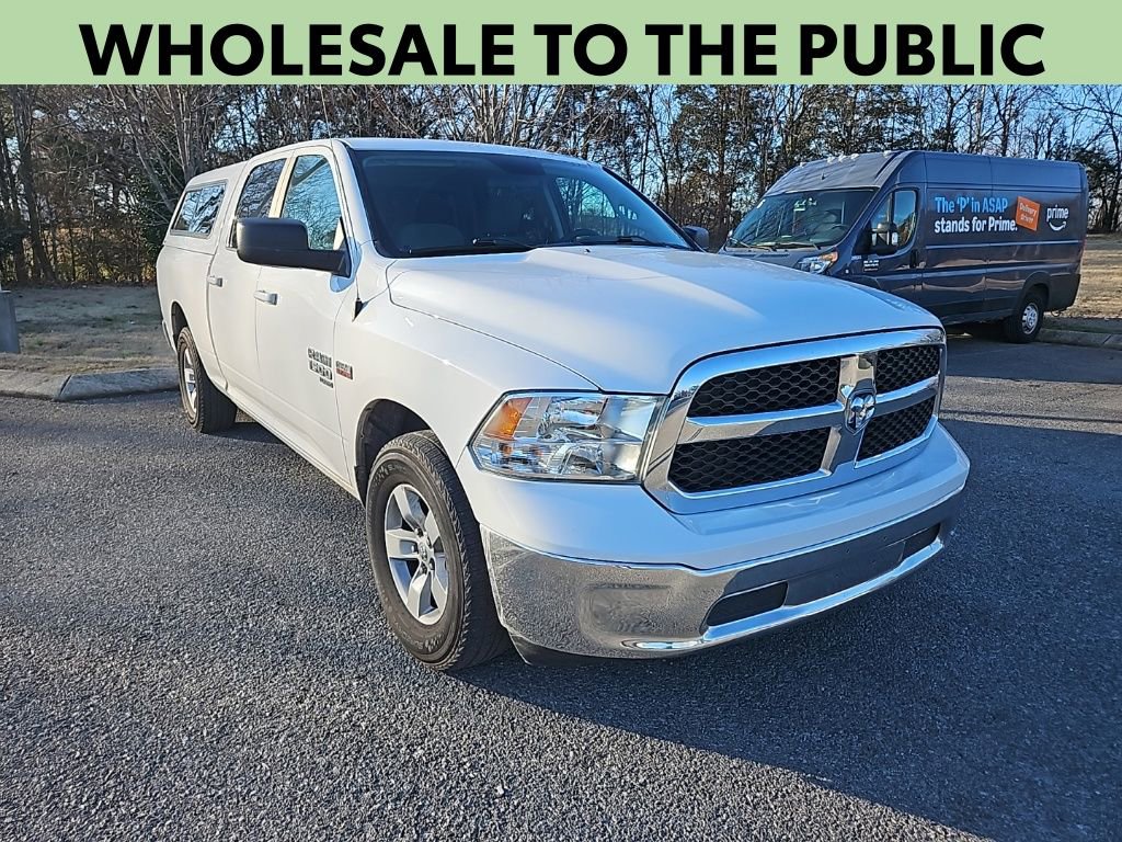 Used 2019 RAM 1500 Classic SLT image 1
