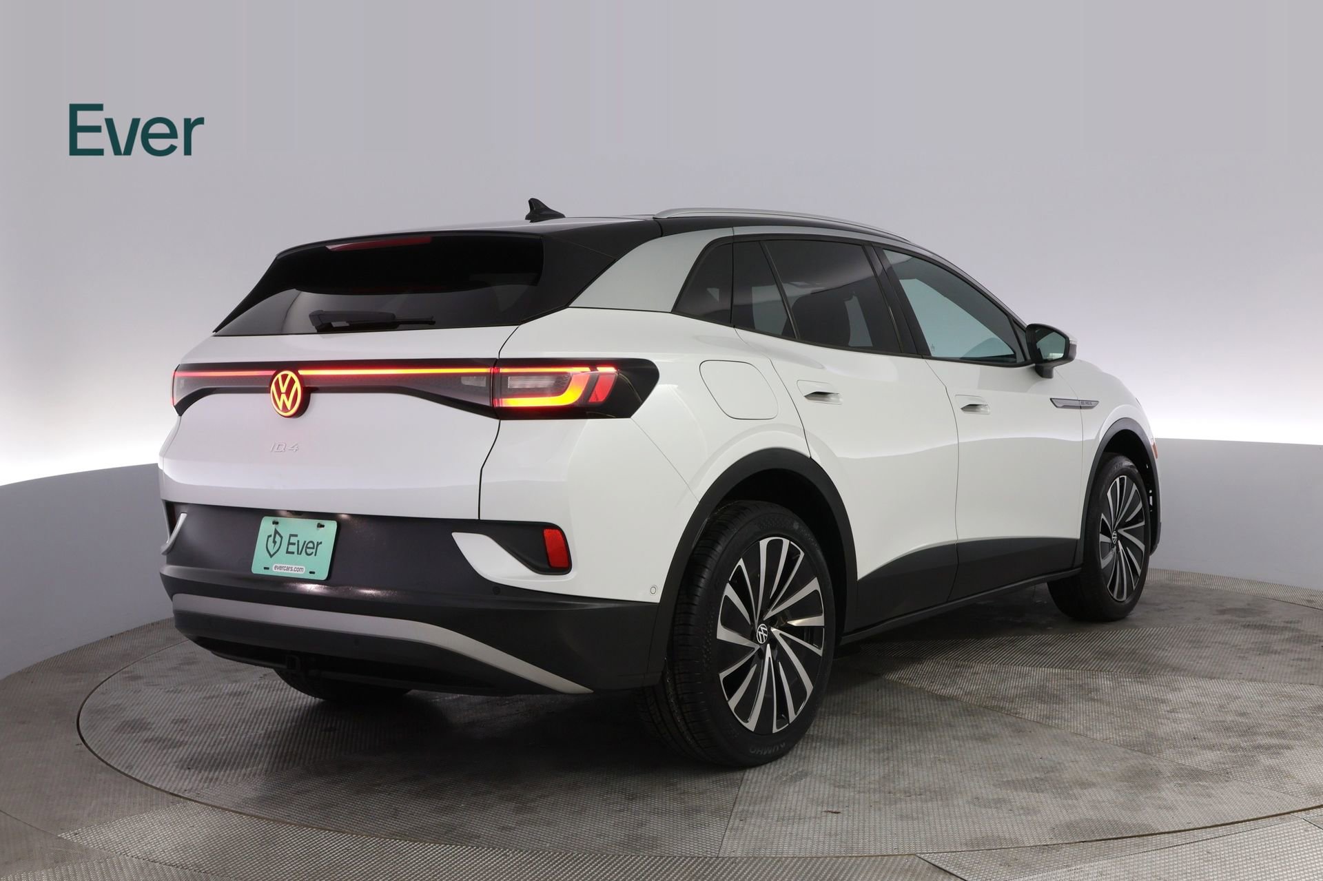 Used 2023 Volkswagen ID.4 Pro S Plus AWD/4WD image 3