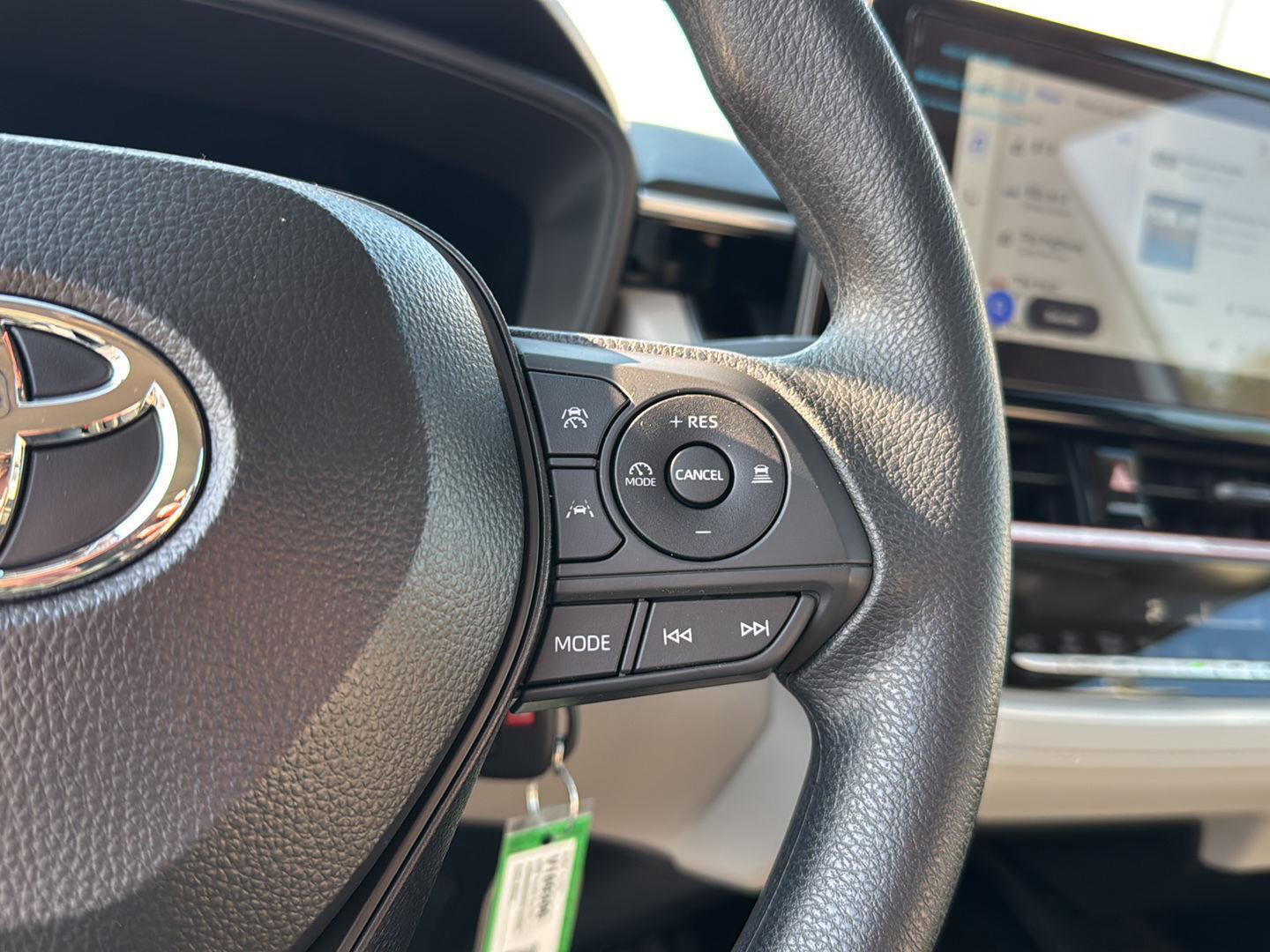 New 2026 Toyota Corolla Cross L image 20