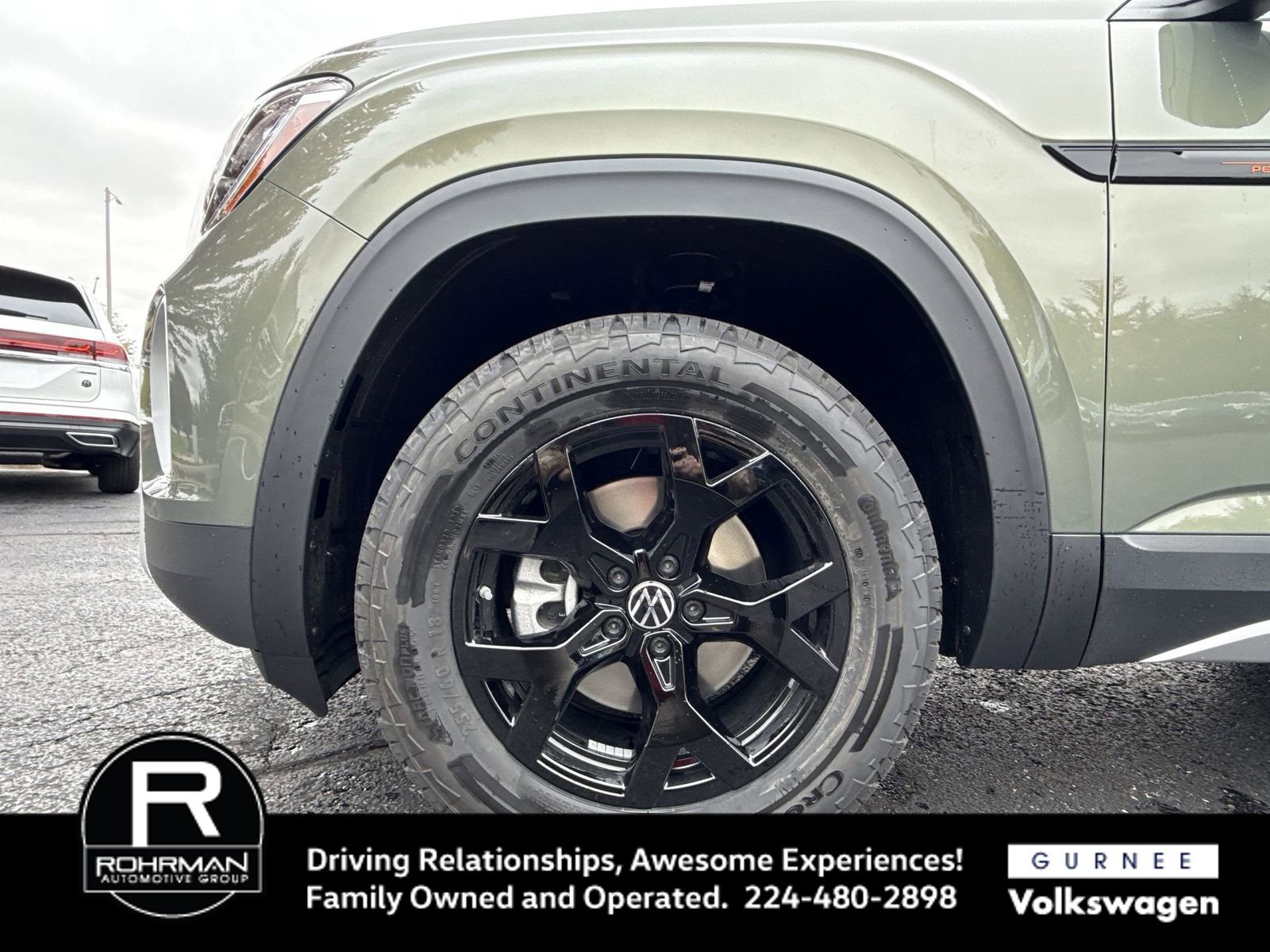 New 2026 Volkswagen Atlas Peak Edition image 11