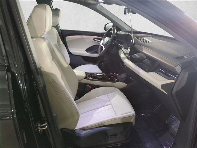 New 2025 Audi Q6 e-tron Premium image 20