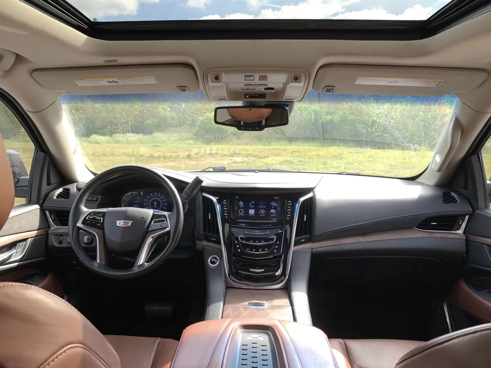Used 2016 Cadillac Escalade Premium AWD/4WD image 12