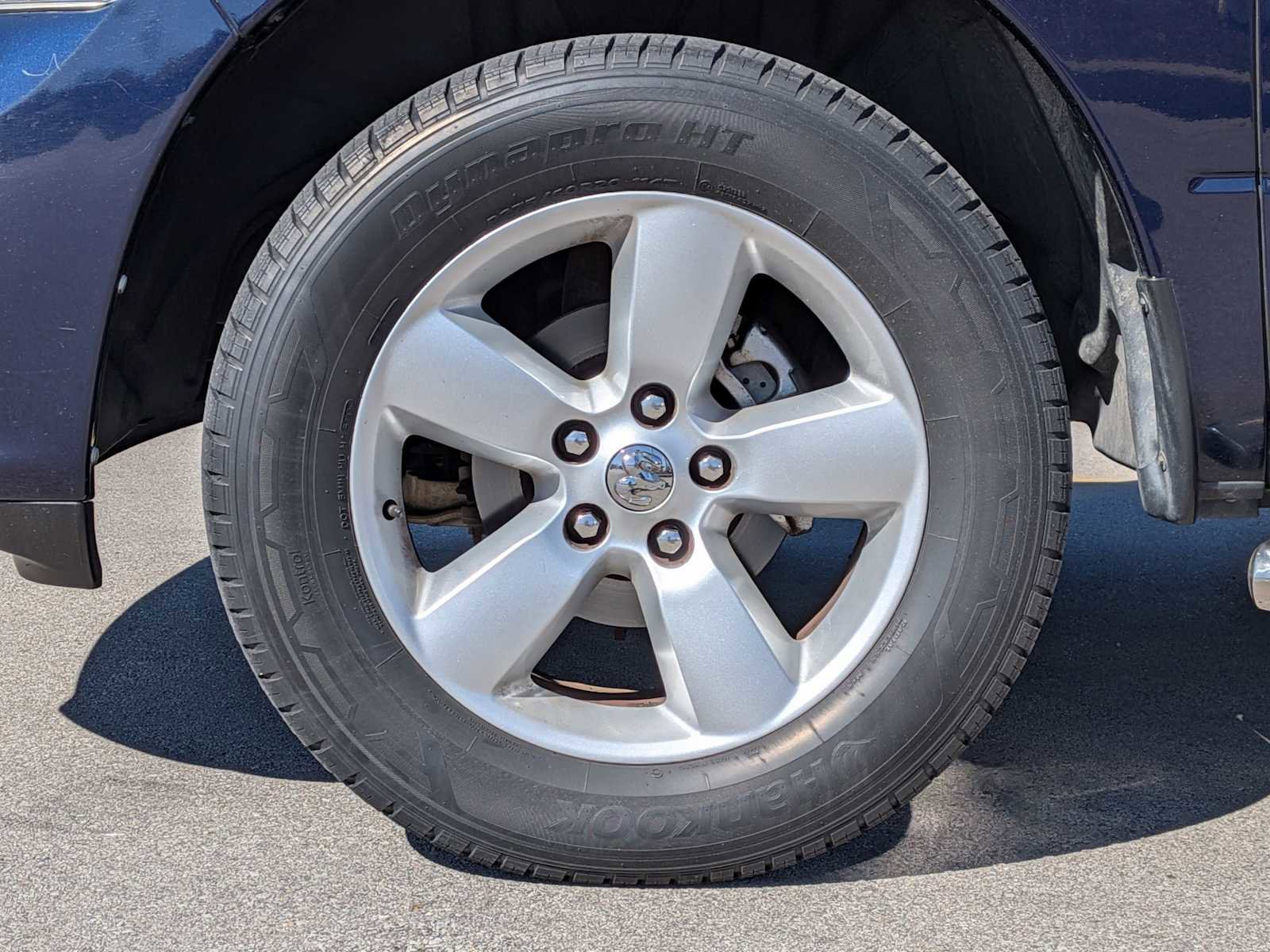 Used 2014 RAM 1500 Express image 12