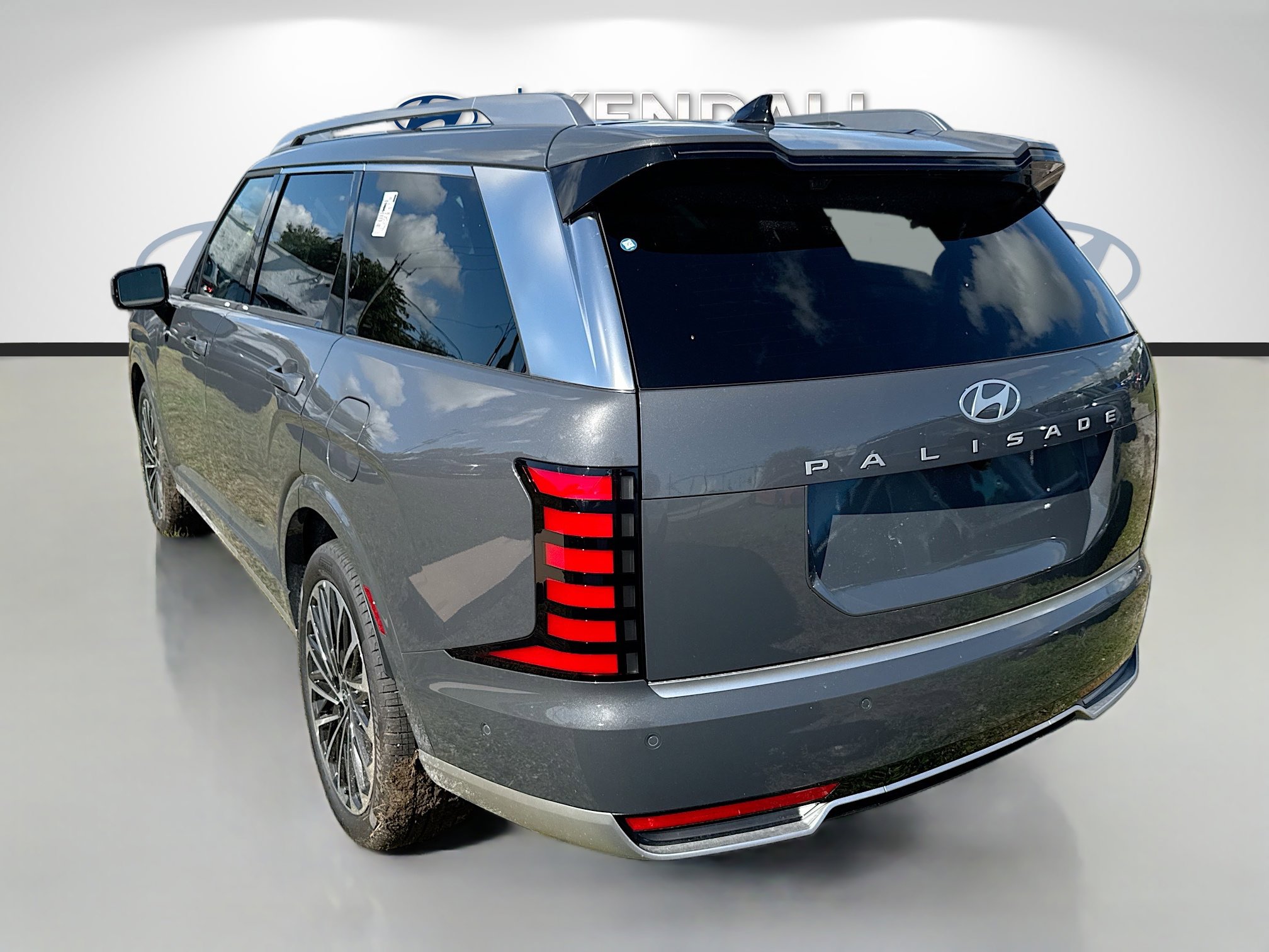 New 2026 Hyundai Palisade Calligraphy FWD image 4