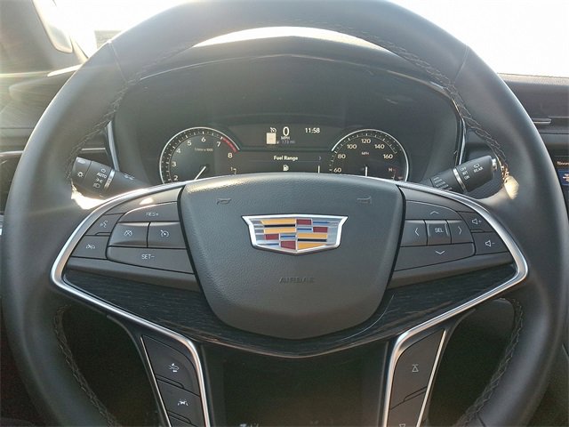 Used 2025 Cadillac XT5 Premium Luxury image 21