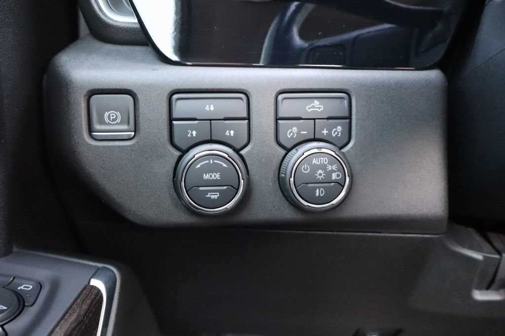 Used 2024 Chevrolet Silverado 3500 LT w/ Convenience Package AWD/4WD image 13