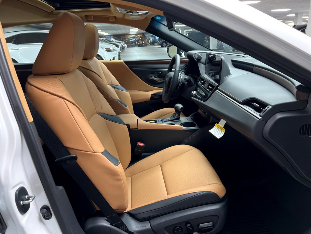 New 2025 Lexus ES 350 w/ Premium Package image 33