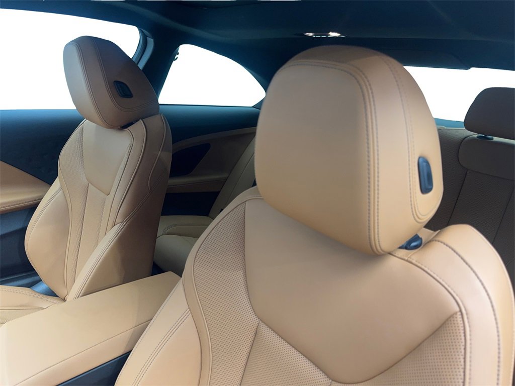 Used 2025 BMW 230i Coupe w/ M Sport Package image 27