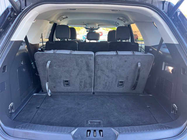 Used 2025 Ford Explorer Active AWD/4WD image 16