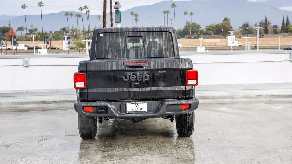 New 2026 Jeep Gladiator Sport AWD/4WD image 8
