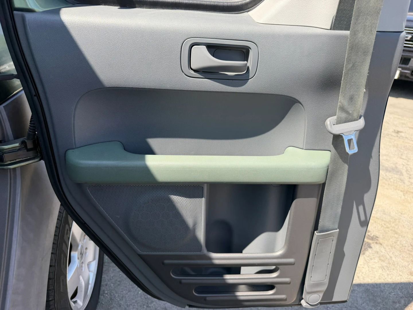 Used 2003 Honda Element EX image 12