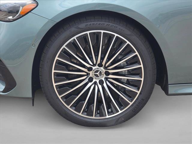 New 2026 Mercedes-Benz E 450 4MATIC Sedan image 18