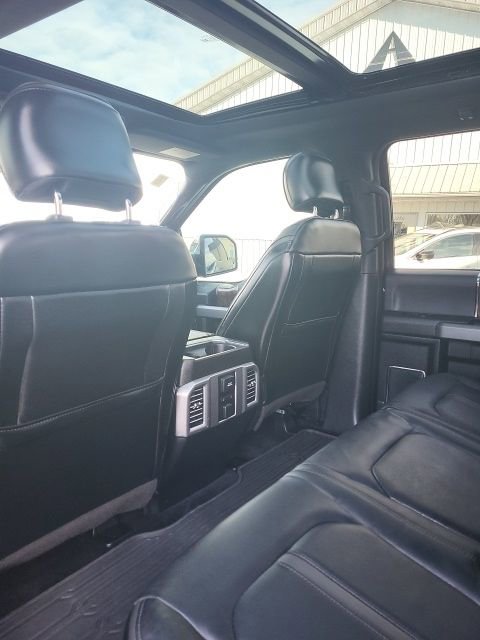 Used 2015 Ford F150 Platinum w/ Equipment Group 701A Luxury image 19