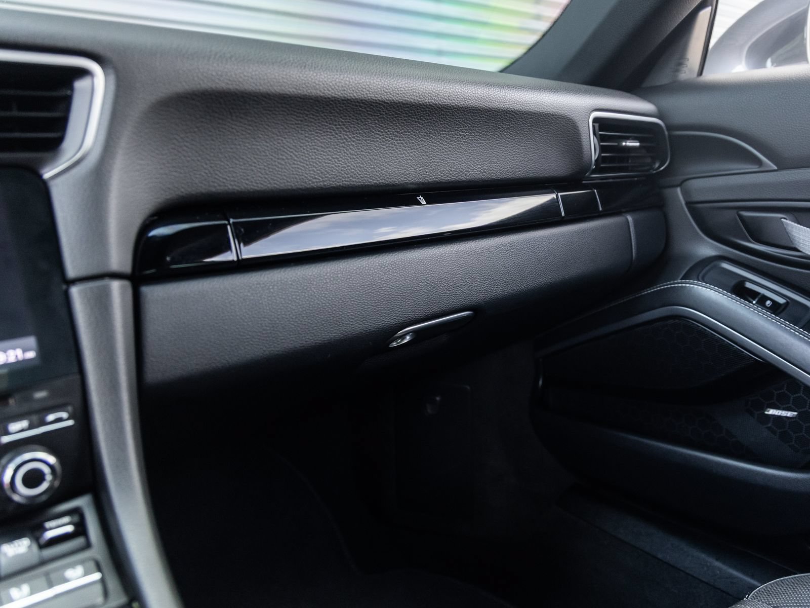 Certified 2018 Porsche 911 Carrera T RWD image 33