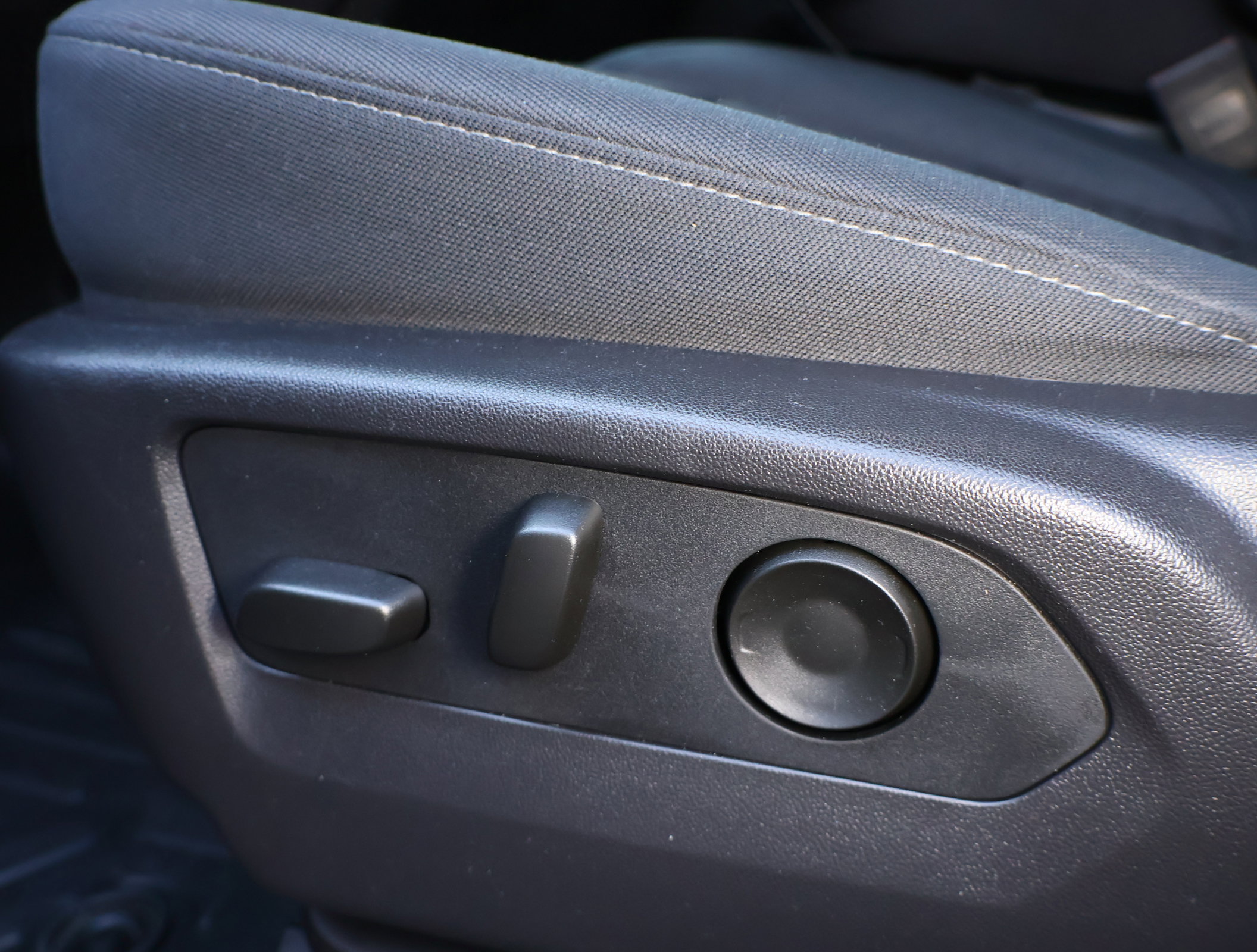 Used 2024 Chevrolet Silverado 1500 Custom Trail Boss image 9