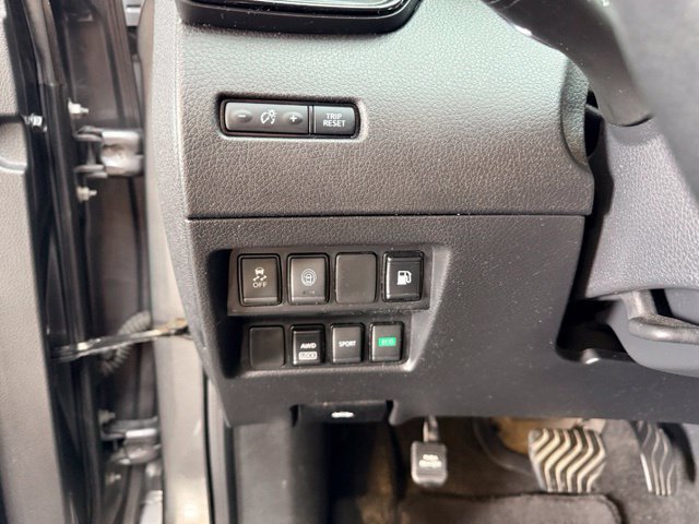 Used 2020 Nissan Rogue S w/ Special Edition Package AWD/4WD image 19