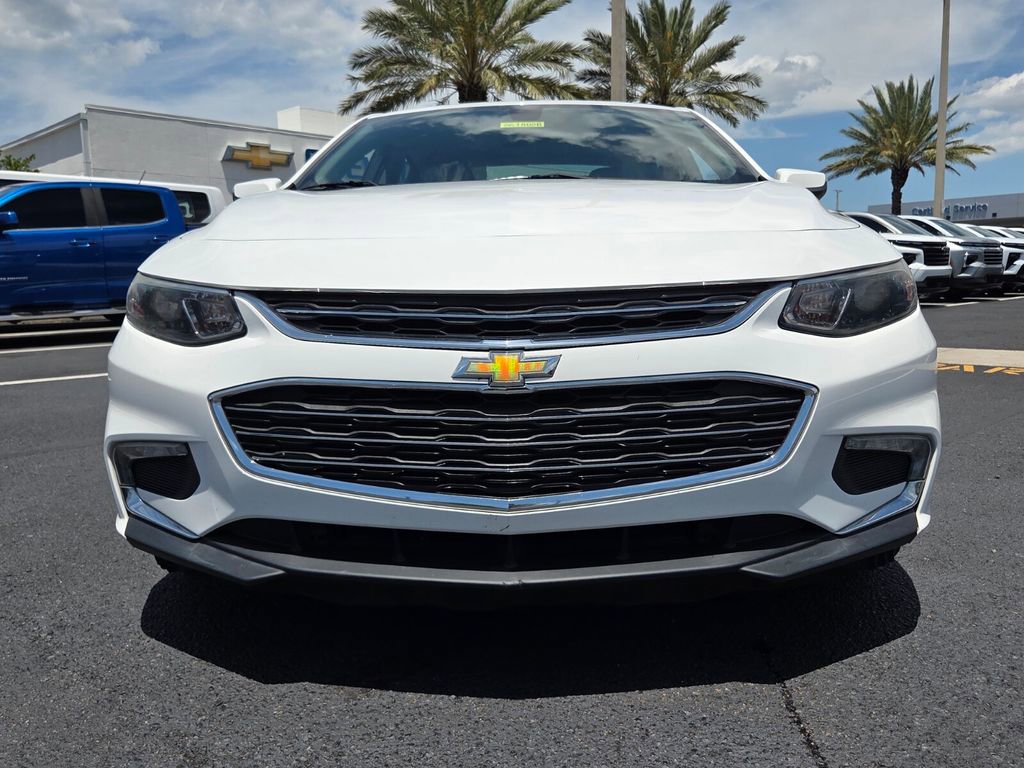 Certified 2018 Chevrolet Malibu LT w/ LPO, Convenience Package 2 FWD image 2