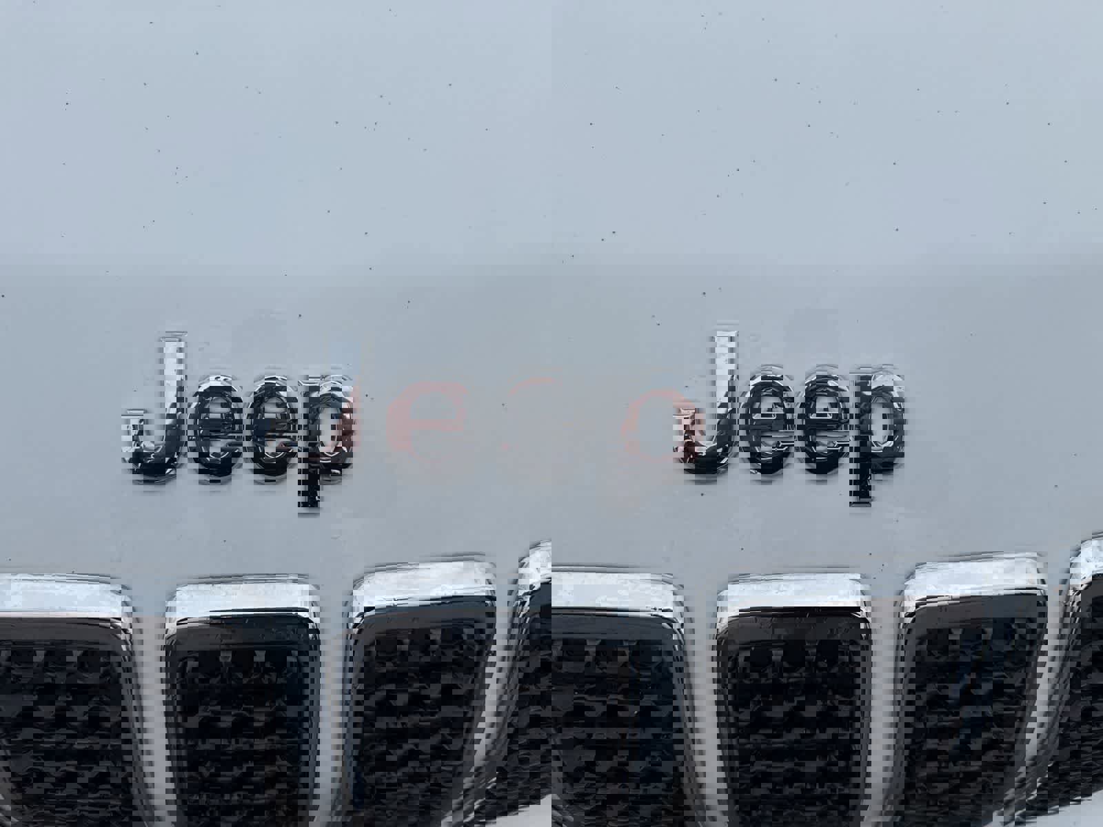 Used 2020 Jeep Cherokee Limited image 11