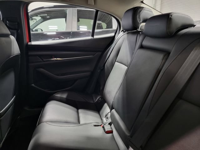 Used 2019 MAZDA MAZDA3 Sedan w/ Premium Package FWD image 13