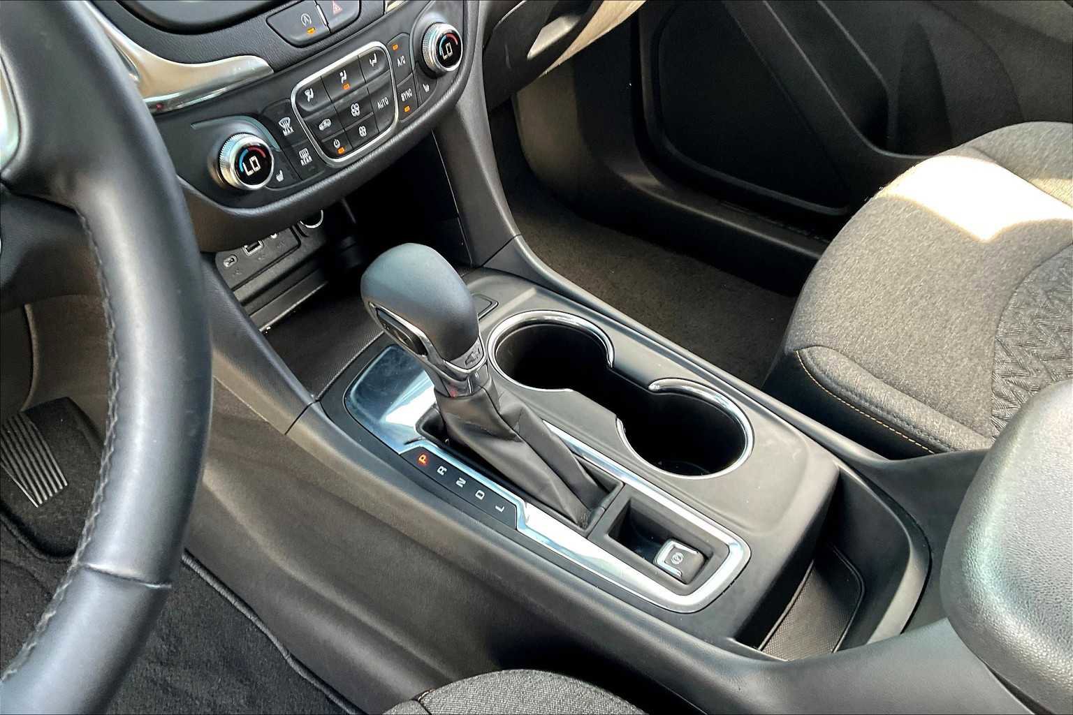 Used 2024 Chevrolet Equinox LT image 15