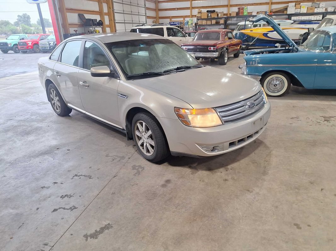 Used 2009 Ford Taurus SEL AWD/4WD image 7