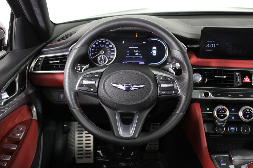 Used 2023 Genesis G70 3.3T w/ Sport Prestige Package RWD image 20