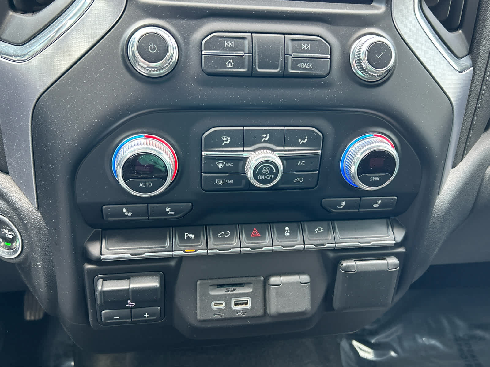 Used 2020 GMC Sierra 2500 SLE w/ SLE Convenience Package AWD/4WD image 21