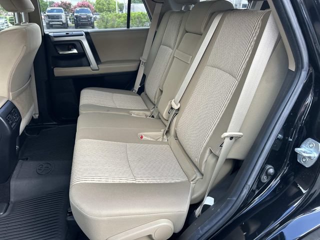 Used 2021 Toyota 4Runner SR5 AWD/4WD image 22
